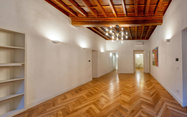 Capranica Apartment