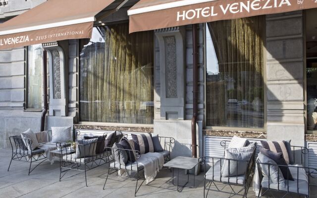 Hotel Venezia by ZEUS International