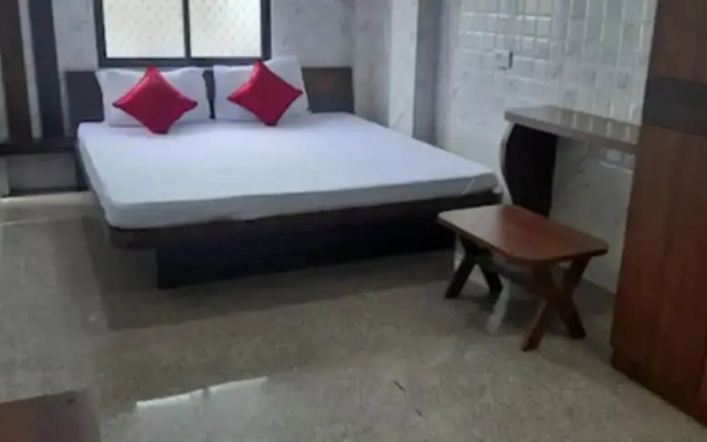 Goroomgo Sea Smile Lodge Puri