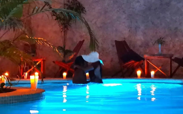 Mayan Majesty Boutique Hotel