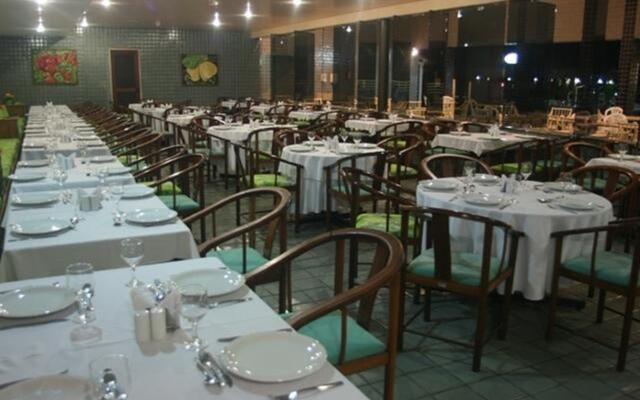 Canarius D Gaibu Hotel