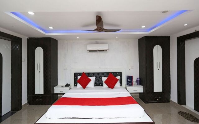 Oyo 23090 Hotel Mani Bhai Patel