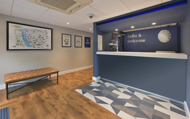 Travelodge Bromborough