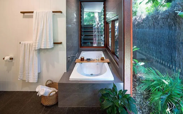 Byron Beach Retreats - The Bungalow
