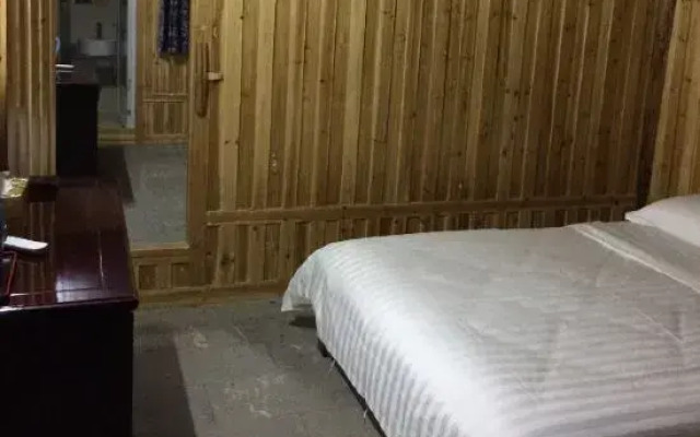 Mr. Dai Jiuzhuang Hostel