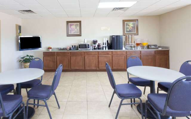Knights Inn Murfreesboro