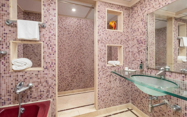 Sarovar Portico Kalupur Ahmedabad