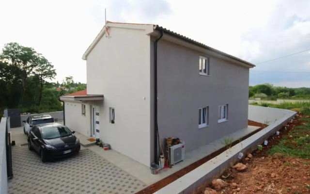 Blaise Comfortable Holiday Residence