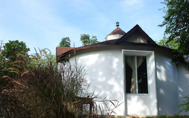 The Happiness Resort