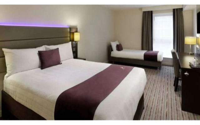 The Milestone Peterborough Hotel, Sure Collection