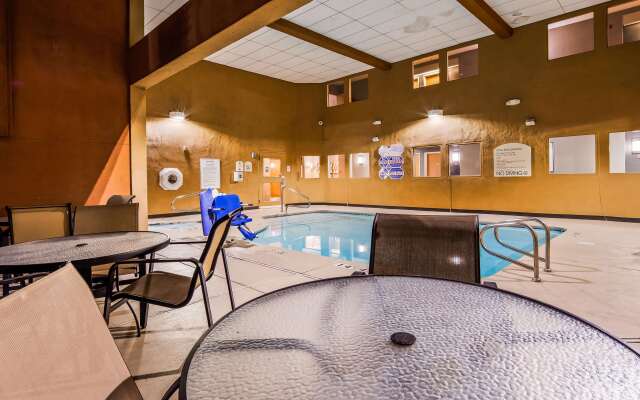 Best Western Plus North Las Vegas Inn & Suites