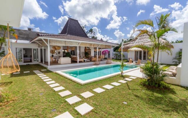 Villa M2 Seminyak