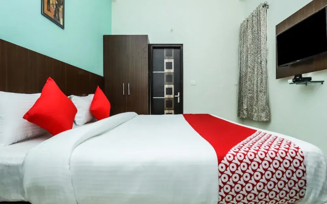 Golden Imperial By OYO Rooms