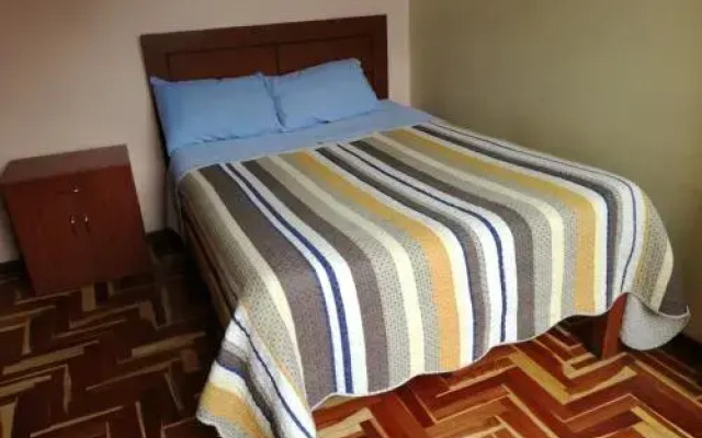 Oscar's Hostal