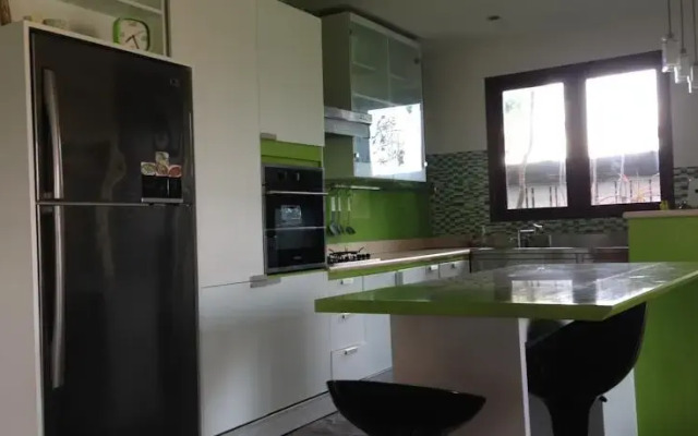 Villa Naree