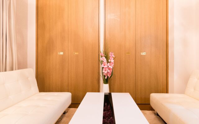Sakura Sands Hotel