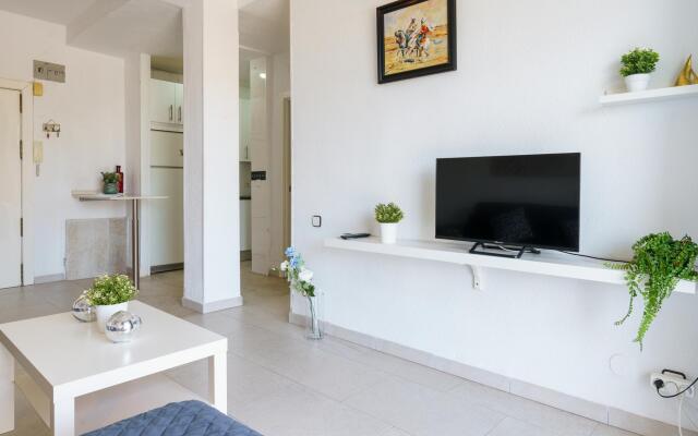 MalagaSuite Benalmadena Relax & Sun