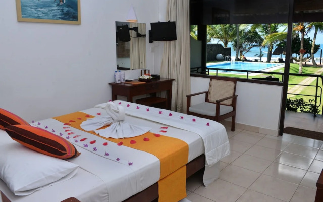 Sea Rock Villa