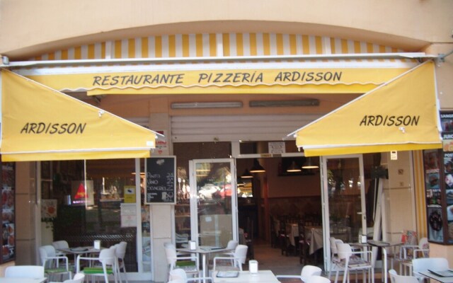 Studio Low Cost Corinto Estudio