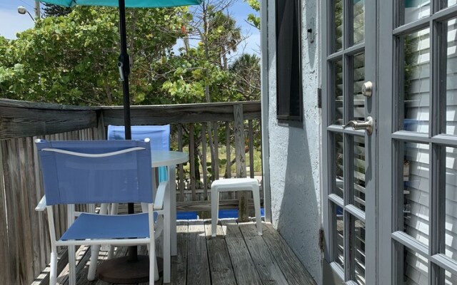 Sabal Palms Inn
