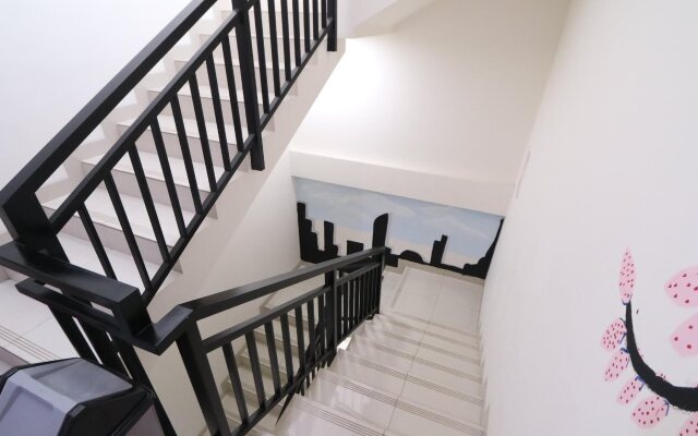 Kamar Keluarga Tanah Abang