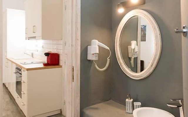 White Luxury House by Blue Waters Mykonos