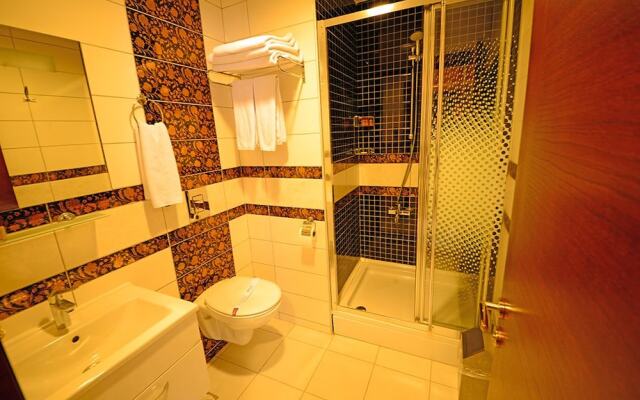 Abaylar Hotel