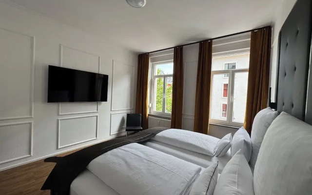 HLH - Luxus Familiensuite mit Terrasse