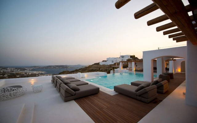 Villa Zircon 7 Bedroom Villa In Tourlos With Private Pool