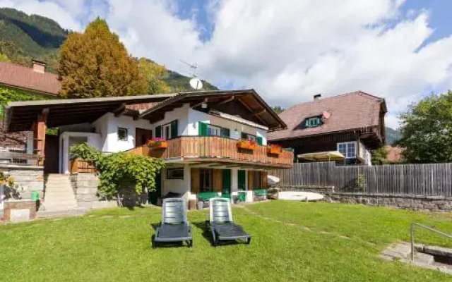 Villa Marienhof Apartments & Komfortzimmer