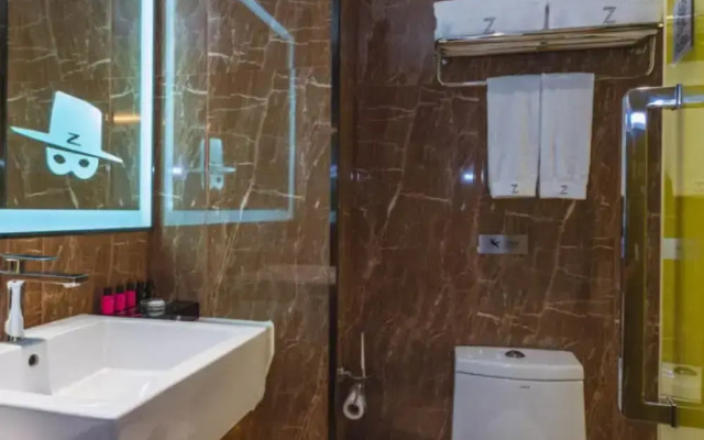 Vyluk J Hotel Guiyang Railway Station