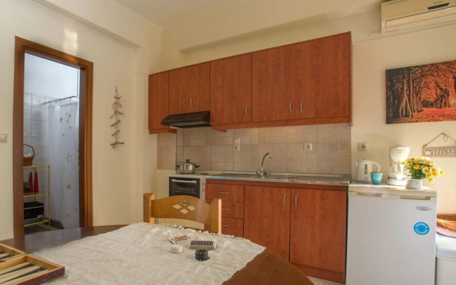 Kalamaki Sight Irene's