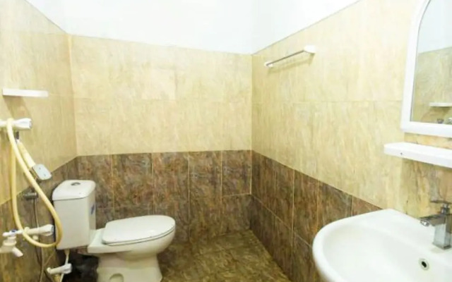 20 House Arugam
