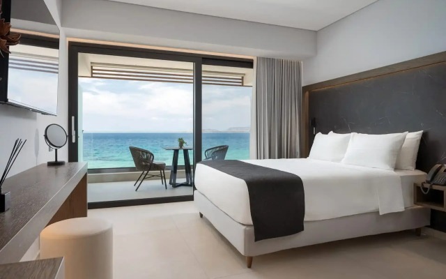 Avant Blue Boutique Hotel