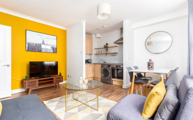 Bright 1 Bed Flat on Vibrant Brick Lane