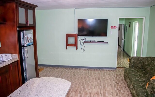 The Hamilton's Nature Villa