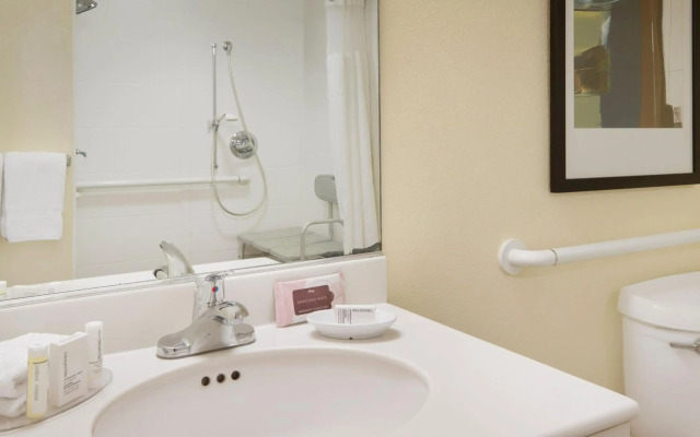 Residence Inn by Marriott Bakersfield