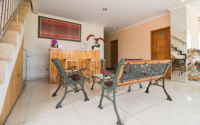 OYO 946 Penginapan Menara Megah Syariah