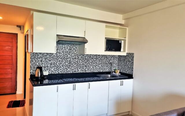 "sea View Apartment on Jomtien Beach Pattaya"