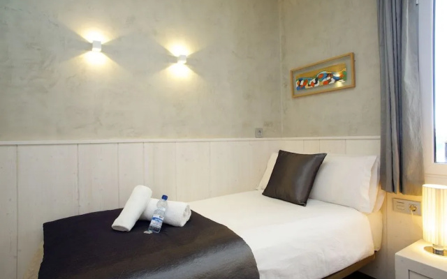 BarcelonaForRent Market Suites