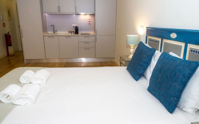 Liiiving - Historic Clérigos Studio - 2F