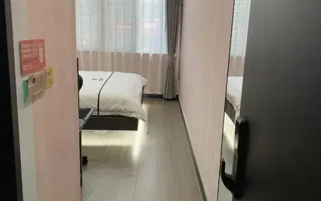 T98 e-sports hotel