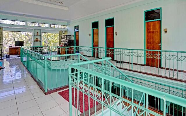 Spot On 91524 Victory Homestay Syariah