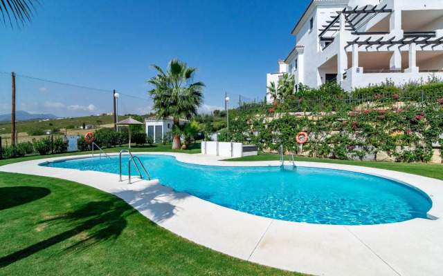 DJA- Modern 2 bedroom apartment close to beach