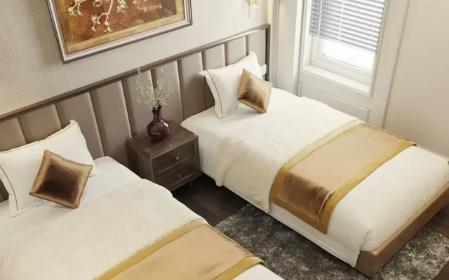 An Phu Ha Long Luxury Hotel