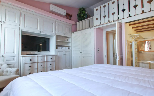 Lovely Holiday Home in Port Grimaud With Terrace