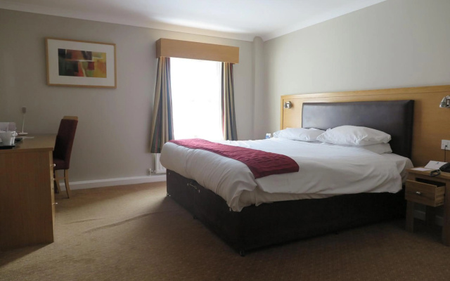 Burn Hall Hotel