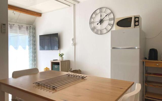 Appartement Balaruc-les-Bains, 1 pièce, 2 personnes - FR-1-553-52