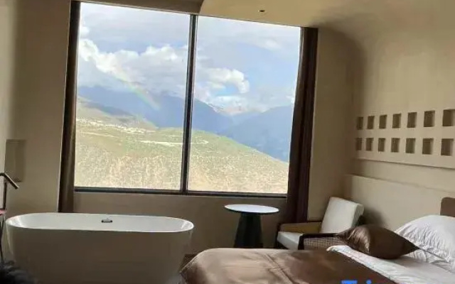 Yunmanshan Luxury Homestay (Feilai Temple Scenic Area)