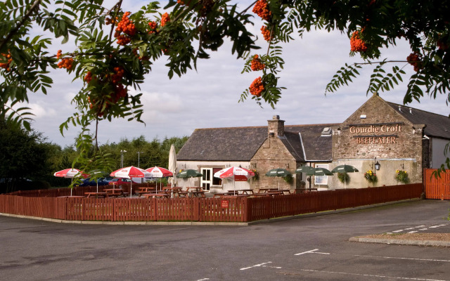 Premier Inn Dundee West